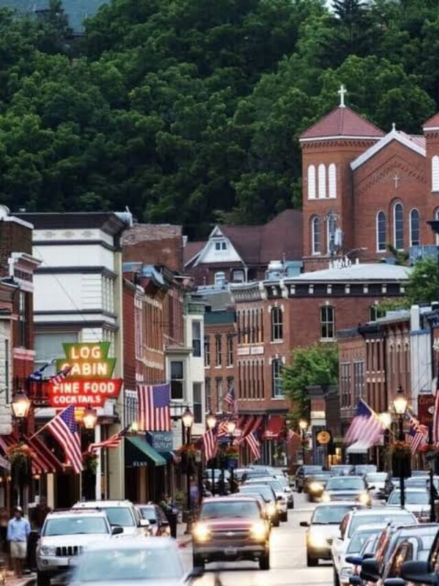 8 Secret Small Towns in America You’ve Never Heard Of